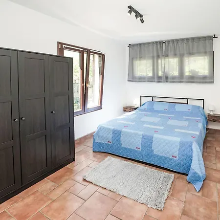 It Easy By Interhome Castelveccana